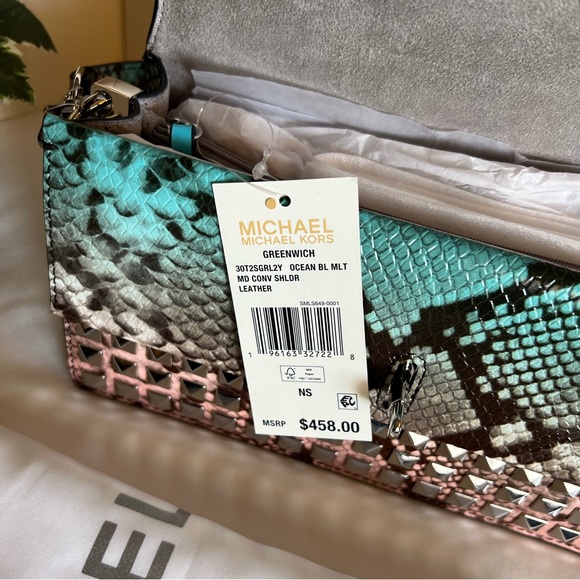 Michael Kors Greenwich - Picture 4 of 16